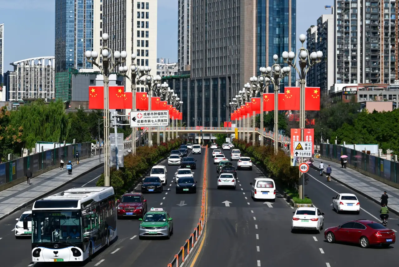 满城中国红(10)