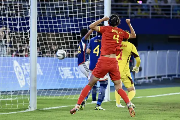 杭州亚运会足球女子组半决赛,中国队不敌日本队(8)