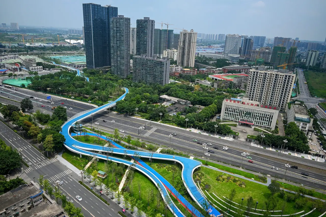 极美王效新金牛公园