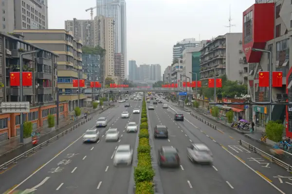 满城飘红,地标建筑灯光秀(11)