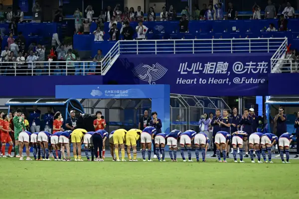 杭州亚运会足球女子组半决赛,中国队不敌日本队(34)